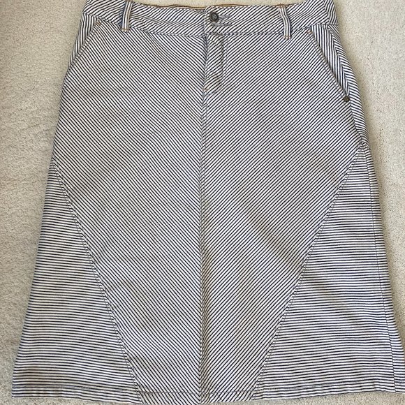 Piloro Stripe Skirt - Picture 1 of 4